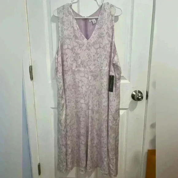 NWT Nordstrom Signature Floral Silk A-Line Midi Dress Size 18 Spring Romantic - Picture 5 of 8